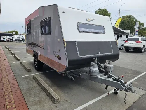 Caravan 5